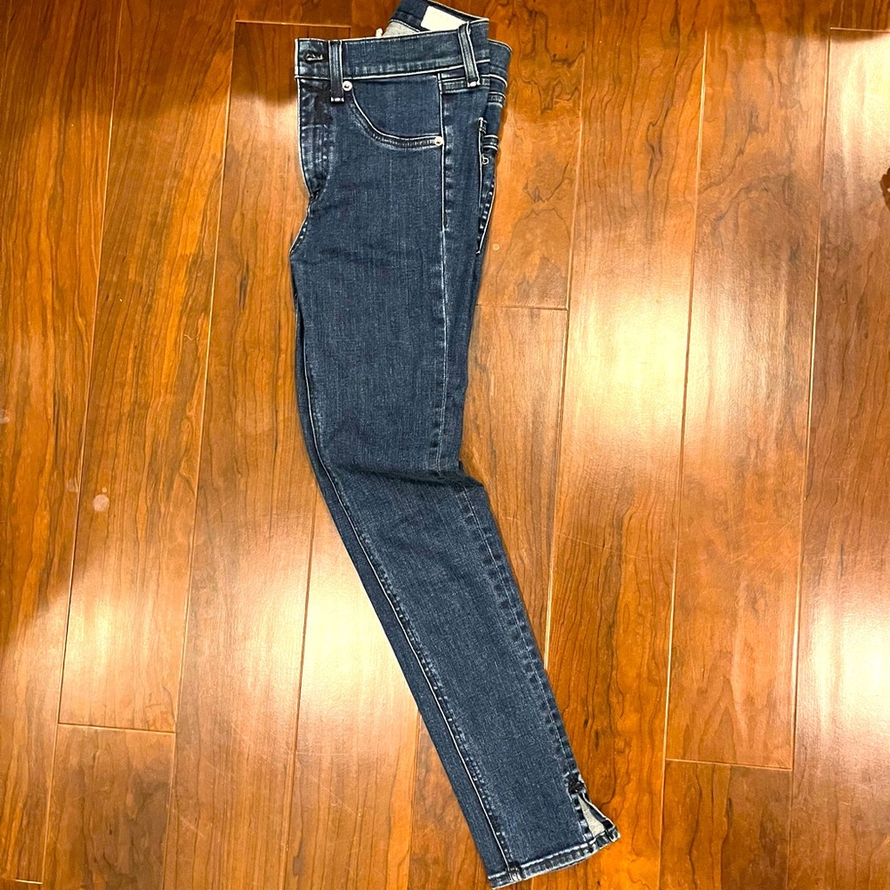 NWOT Rag & Bone 10 inch capri high rise jeans